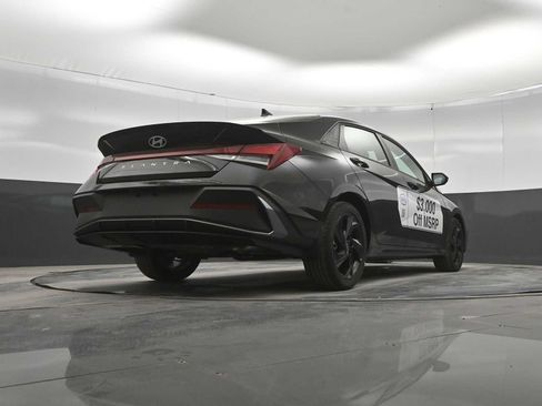 New 2026 Hyundai Elantra Sport FWD image 37