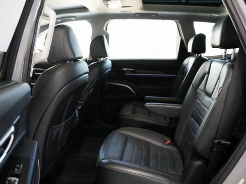 Used 2024 Kia Telluride SX Prestige X-Line image 21