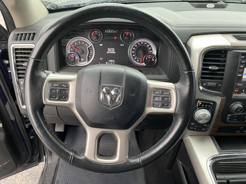 Used 2018 RAM 1500 Laramie w/ Convenience Group image 12