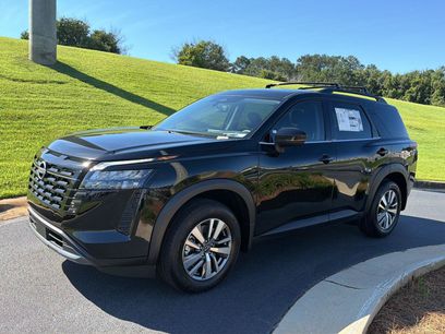 New 2026 Nissan Pathfinder SL