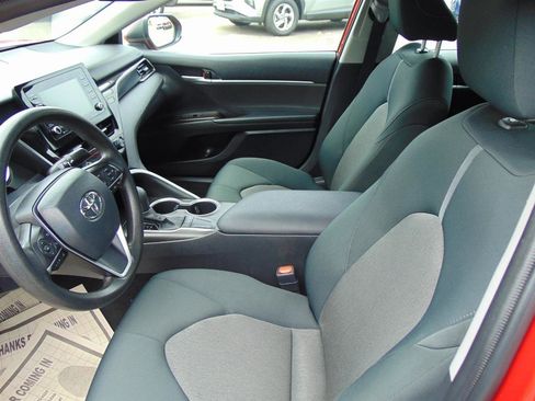 Used 2023 Toyota Camry LE FWD image 15