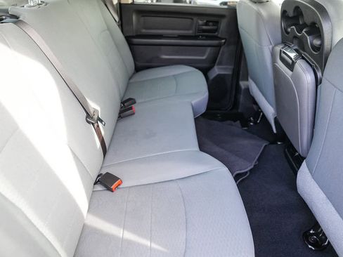 Used 2018 RAM 1500 Express image 16