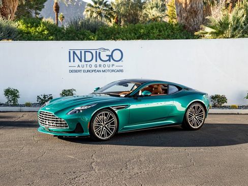 Used 2026 Aston Martin DB12 Coupe image 1