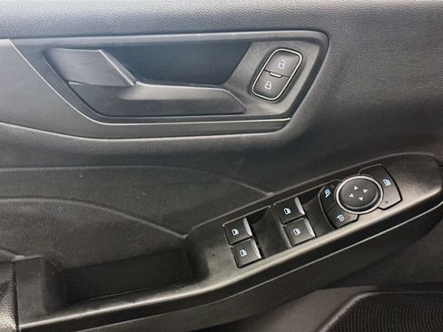 Used 2025 Ford Escape Active AWD/4WD image 15
