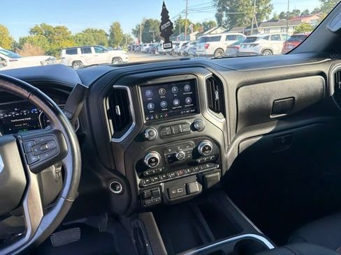 Used 2021 GMC Sierra 1500 AT4 w/ AT4 Premium Package AWD/4WD image 37