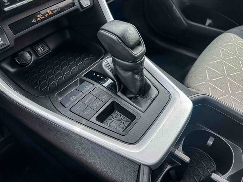 Certified 2024 Toyota RAV4 XLE image 33