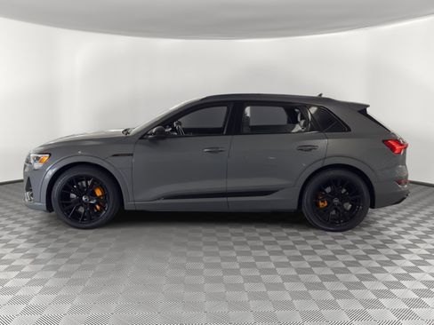 Used 2023 Audi e-tron Chronos w/ Chronos Package image 2