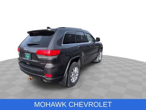Used 2021 Jeep Grand Cherokee Laredo AWD/4WD image 9