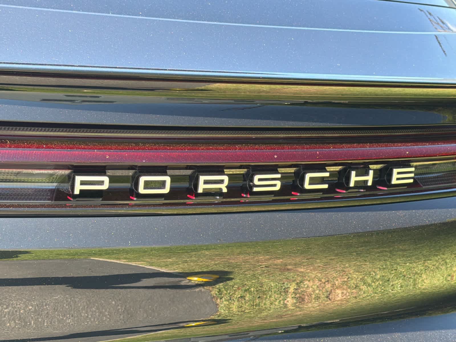 Used 2024 Porsche Cayenne Coupe AWD/4WD image 33