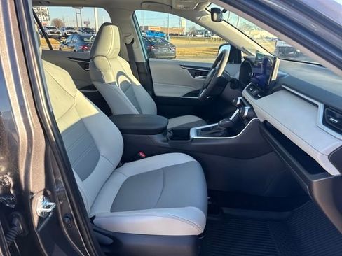 Used 2025 Toyota RAV4 XLE Premium image 14