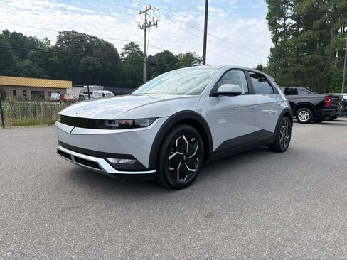 Certified 2024 Hyundai Ioniq 5 SEL AWD/4WD image 2