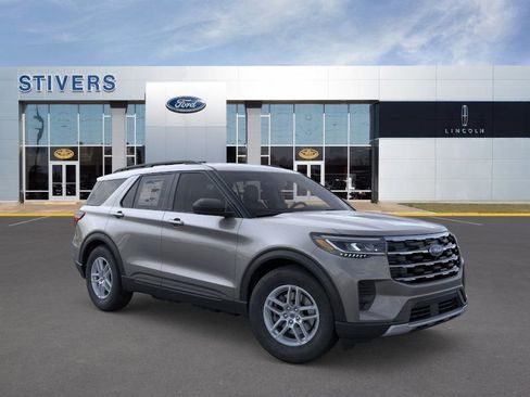 New 2026 Ford Explorer Active image 7