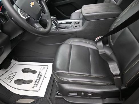 Used 2023 Chevrolet Traverse LT w/ LT Premium Package image 15