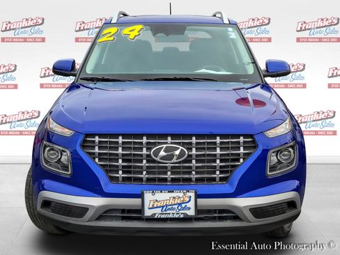 Used 2024 Hyundai Venue SEL image 4