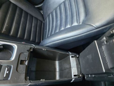 Used 2019 Ford Fusion SEL image 26