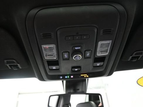 Used 2021 Chevrolet Tahoe RST w/ Luxury Package AWD/4WD image 12