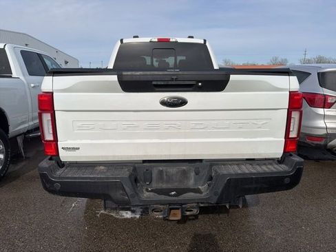 Used 2020 Ford F250 Lariat image 10