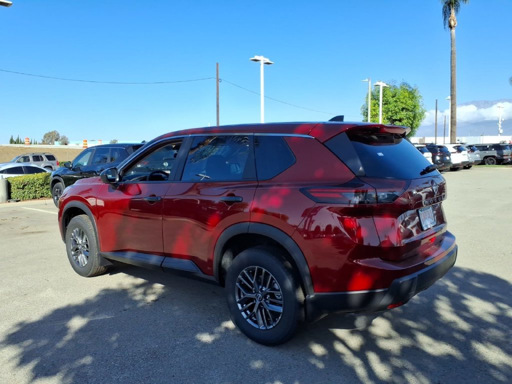 New 2026 Nissan Rogue S FWD image 5