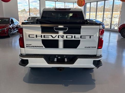 Used 2021 Chevrolet Silverado 1500 Custom w/ Rally Edition image 6