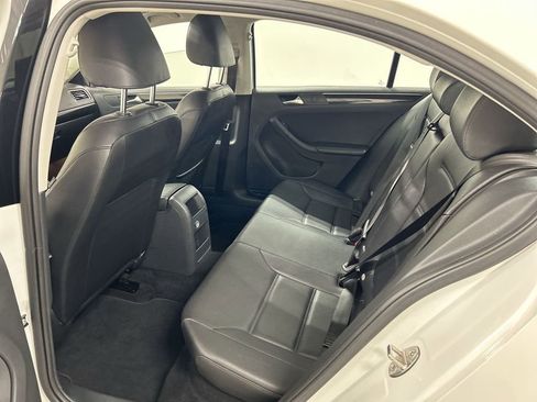 Used 2016 Volkswagen Jetta SEL w/ Lighting Package FWD image 20