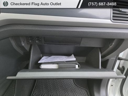 Used 2021 Volkswagen Atlas Cross Sport SEL Premium image 52