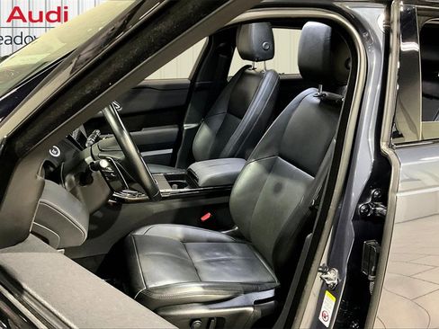 Used 2025 Land Rover Range Rover Velar Dynamic SE image 21