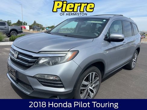 Used 2018 Honda Pilot Touring image 1