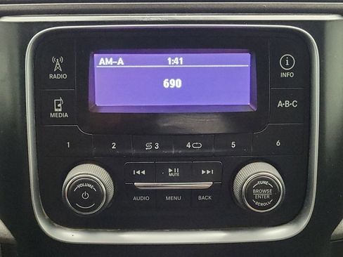 Used 2017 RAM 1500 Tradesman AWD/4WD image 25