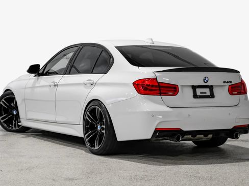 Used 2017 BMW 340i Sedan RWD image 8