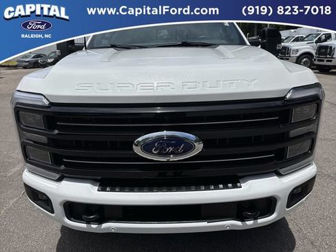 Used 2025 Ford F350 Platinum w/ Tremor Off-Road Package AWD/4WD image 10