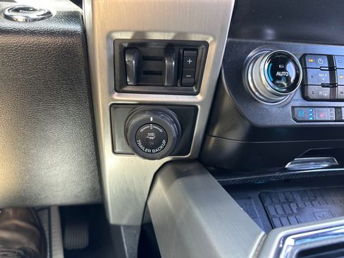 Used 2021 Ford F250 Platinum AWD/4WD image 47