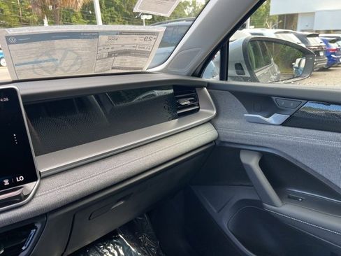 New 2025 Volkswagen Tiguan S image 22