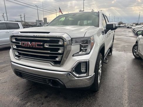 Used 2019 GMC Sierra 1500 SLT w/ SLT Premium Package image 4