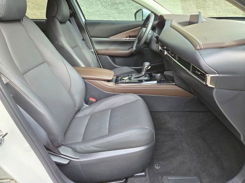 Certified 2025 MAZDA CX-30 AWD 2.5 S w/ Premium Package image 20