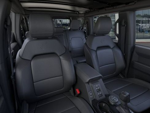 New 2026 Ford Bronco Badlands AWD/4WD image 10