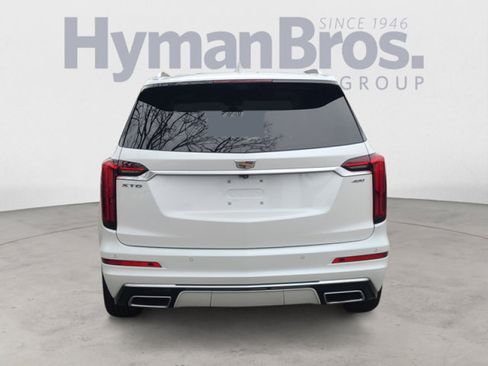 Used 2023 Cadillac XT6 FWD image 4