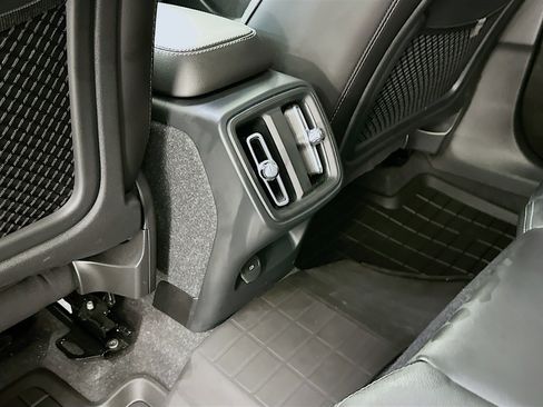 Used 2023 Volvo XC40 B5 Plus w/ Protection Package image 29