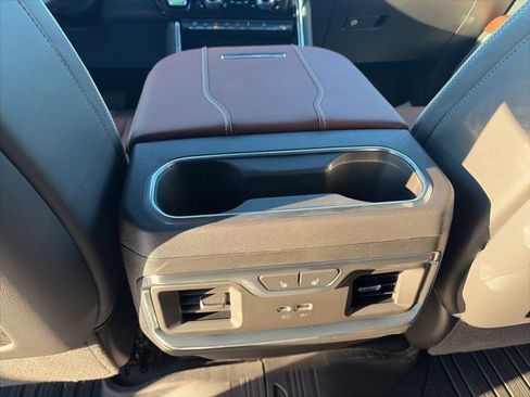 New 2026 GMC Sierra 2500 Denali Ultimate image 12