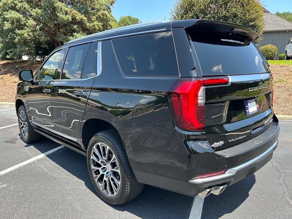 Used 2025 GMC Yukon Denali w/ Denali Reserve Package RWD image 25