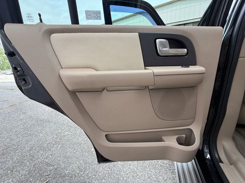 Used 2003 Ford Expedition Eddie Bauer AWD/4WD image 35