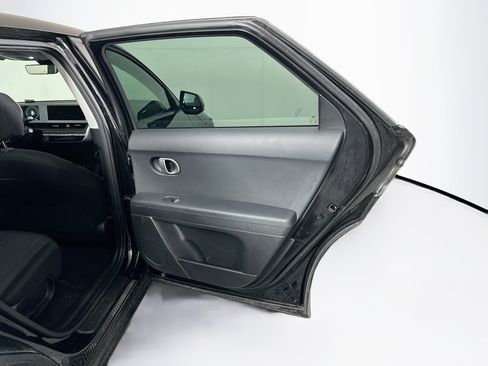 Used 2024 Hyundai Ioniq 5 SEL RWD image 30