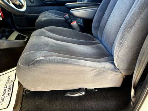 Used 2004 Dodge Dakota Club Cab 2WD w/ Tire & Handling Group image 57