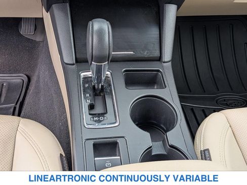 Used 2018 Subaru Outback 2.5i Limited AWD/4WD image 18