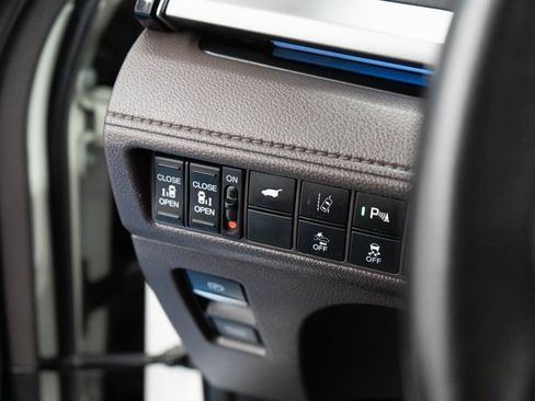 Used 2019 Honda Odyssey Elite image 21