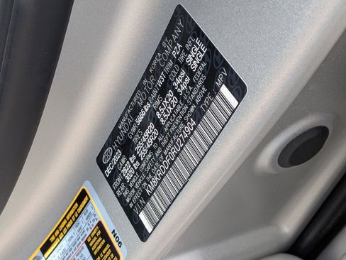 Used 2024 Hyundai Ioniq 5 Limited image 33