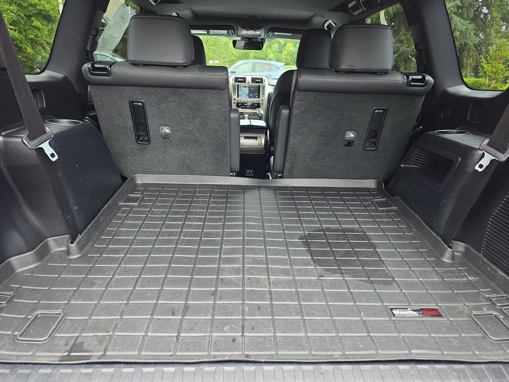 Used 2021 Lexus GX 460 Premium w/ Accessory Package AWD/4WD image 31