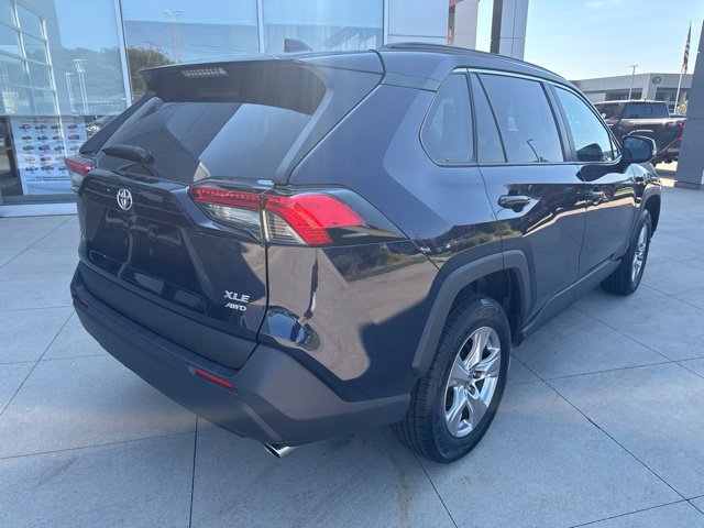 Used 2025 Toyota RAV4 XLE AWD/4WD image 7