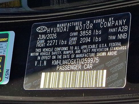 New 2026 Hyundai Elantra SEL Sport FWD image 12