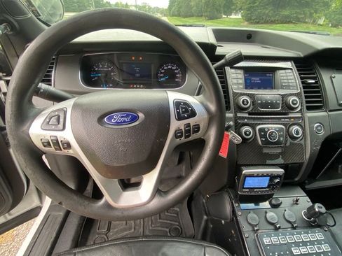 Used 2016 Ford Taurus Police Interceptor AWD image 10