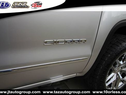 Used 2018 GMC Sierra 1500 SLT AWD/4WD image 10